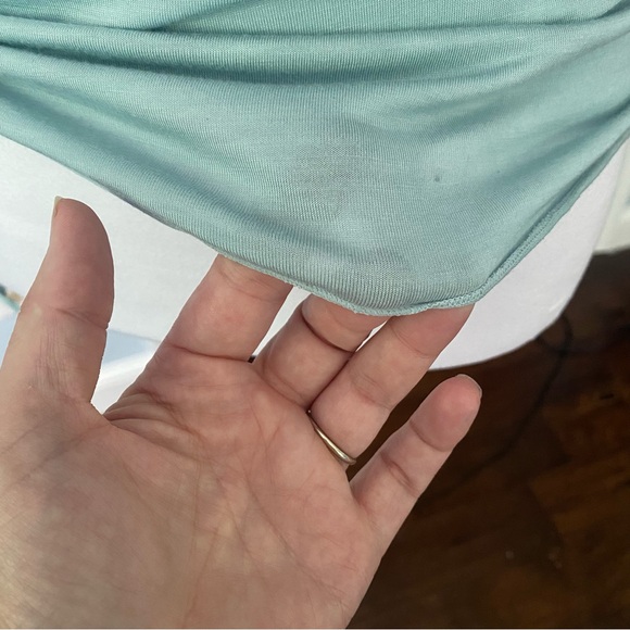 Island Importer Top Medium Pebble Blue Bangkok Jersey Rayon NWT - Picture 16 of 16